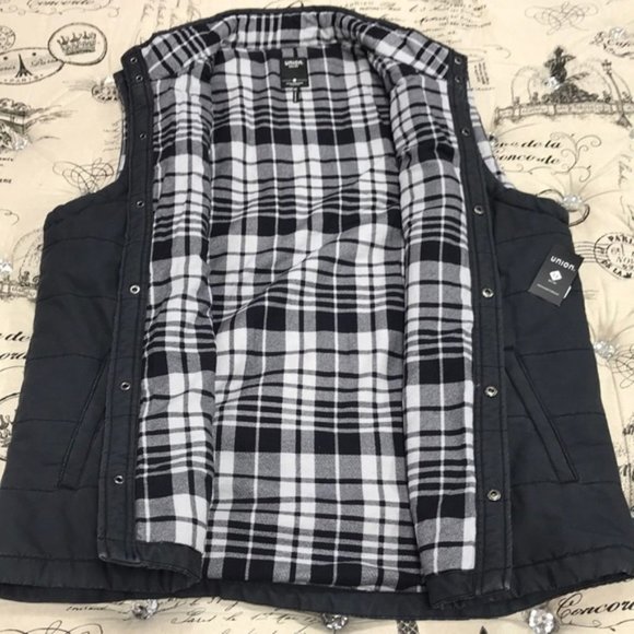 UNION DENIM Cameron Vest - Picture 5 of 9